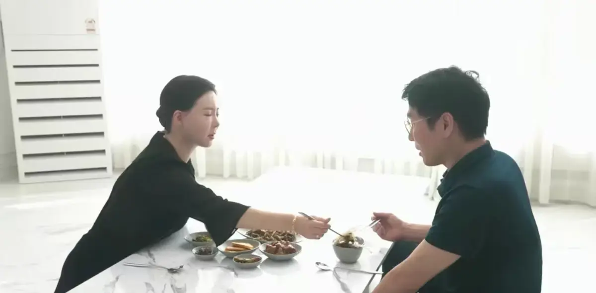 《50岁继母的诱惑》免费在线看无广告 50岁继母的诱惑4K未删减中文版 打破伦理片框架年度黑马 高清画质免费播放