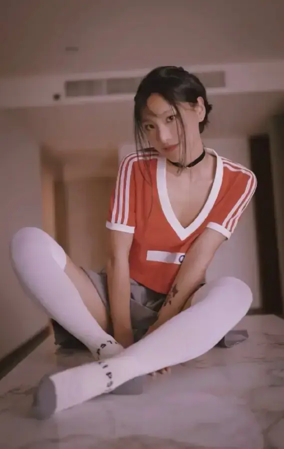 《刘玥合集》完整版资源下载 - 刘玥单挑三黑经典合集 - 留学视频免费高清观看 - 海外留学生刘玥老师人气作品